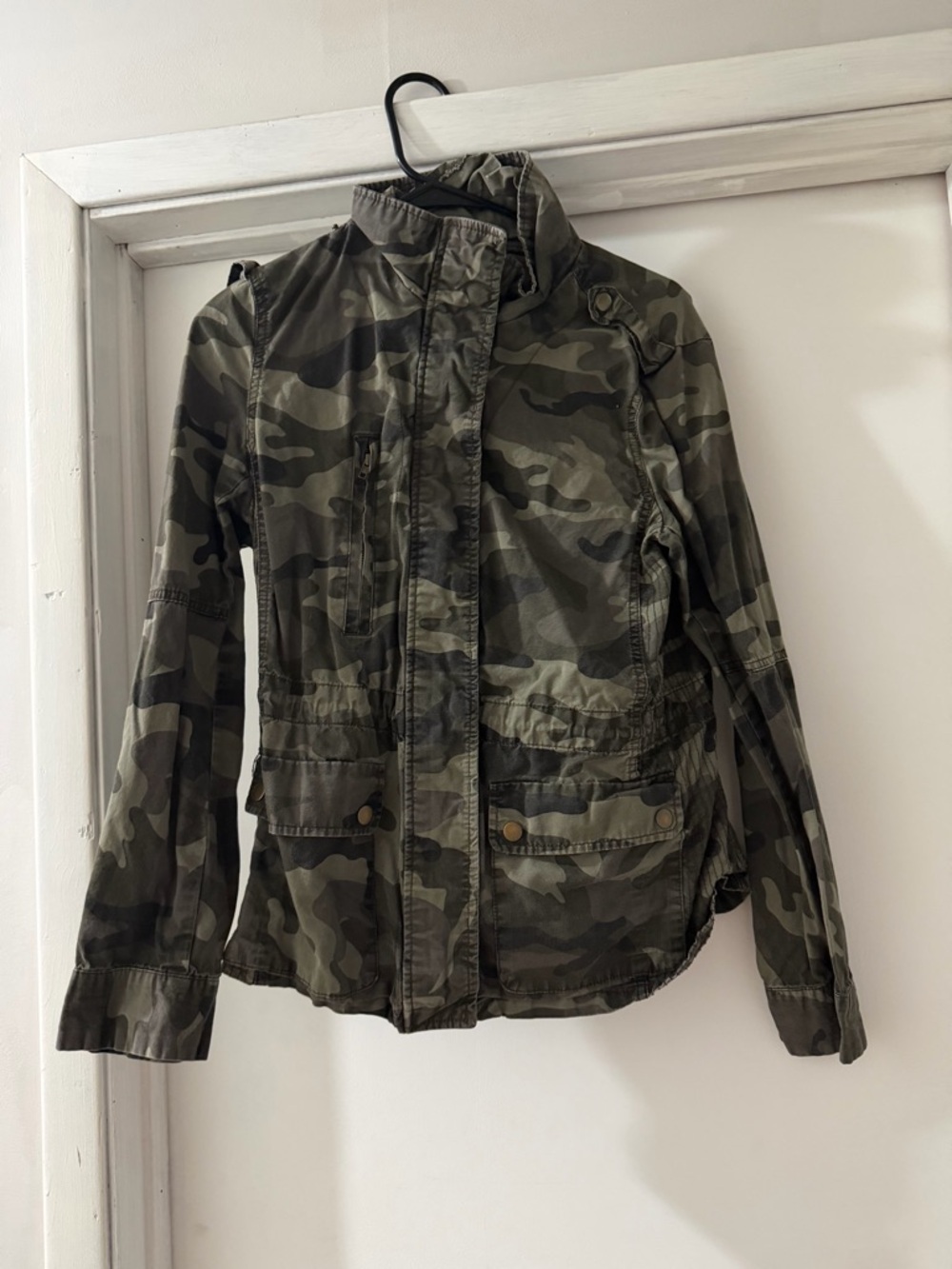 Love Tree Olive Camo Utility Jacket